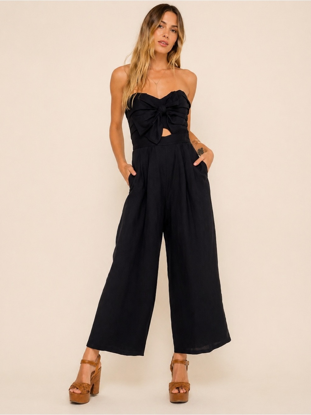 ASTR 💙 NWT • Mara Linen Jumpsuit in Navy